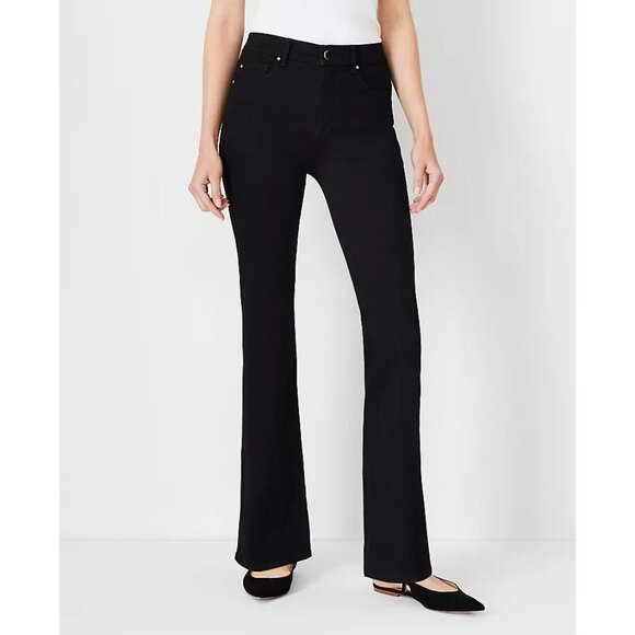 Ann Taylor Mid Rise Curvy Fit Boot Cut Jeans In Black 00 - Picture 1 of 2